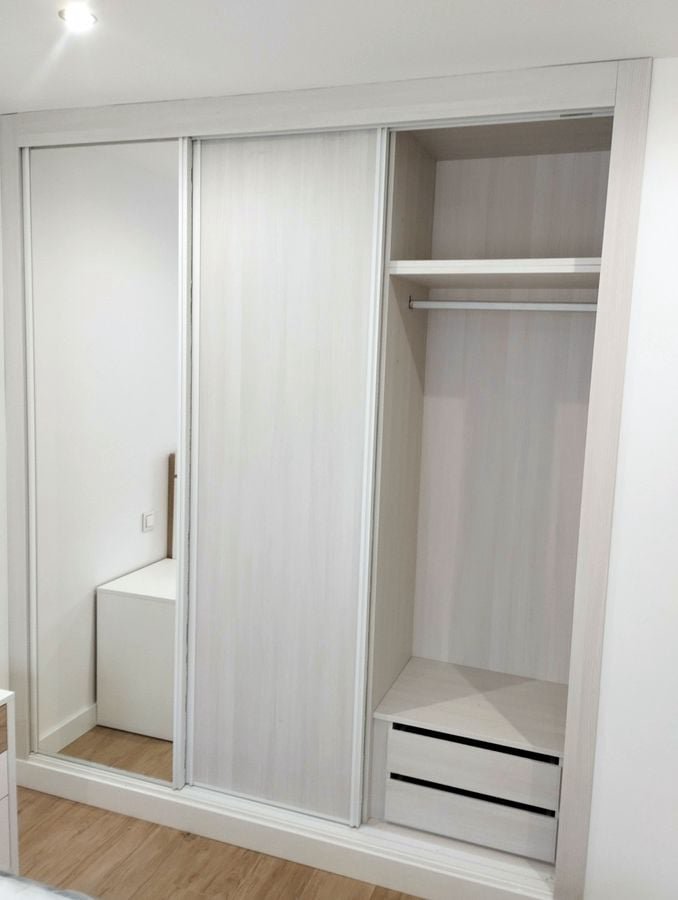 Armario de 3 cuerpos en melamina 