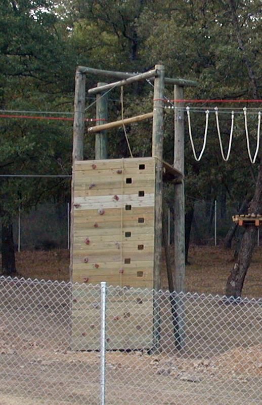 Torre en parque de aventuras